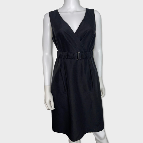 Halogen "Little Black Dress" Womens Size 8 V-Neck Sleeveless Silk Blend - Picture 1 of 12